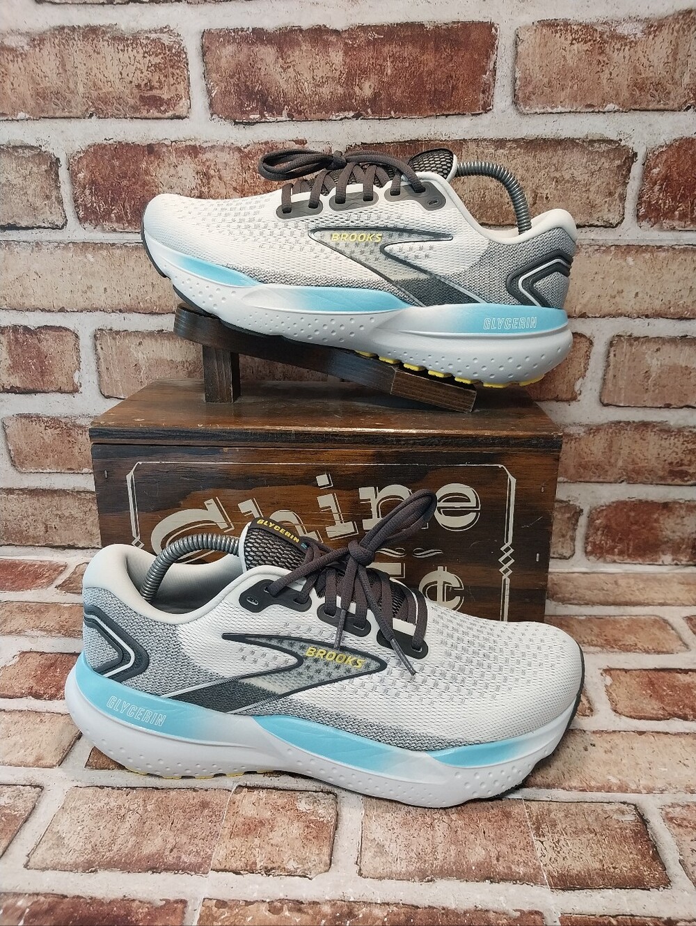 Pre-owned 2023 Brooks Glycerin 21